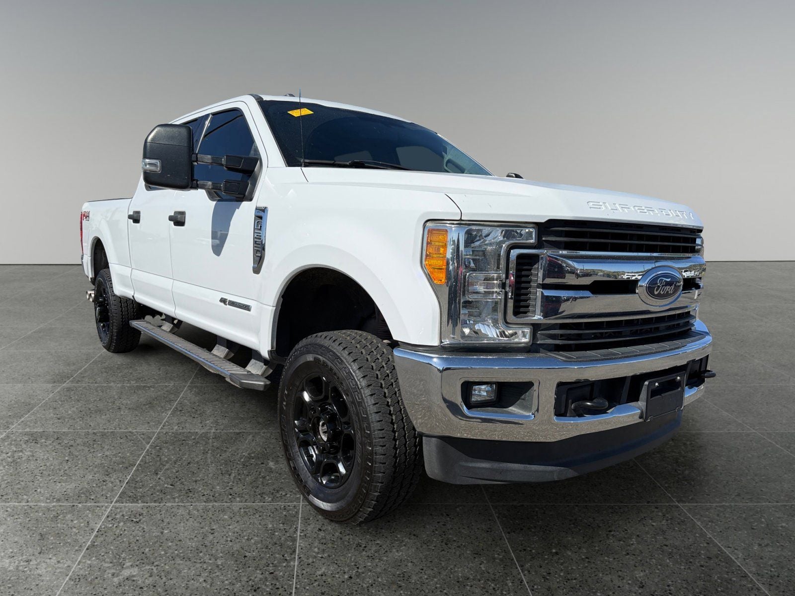 2017 Ford F-250SD XLT