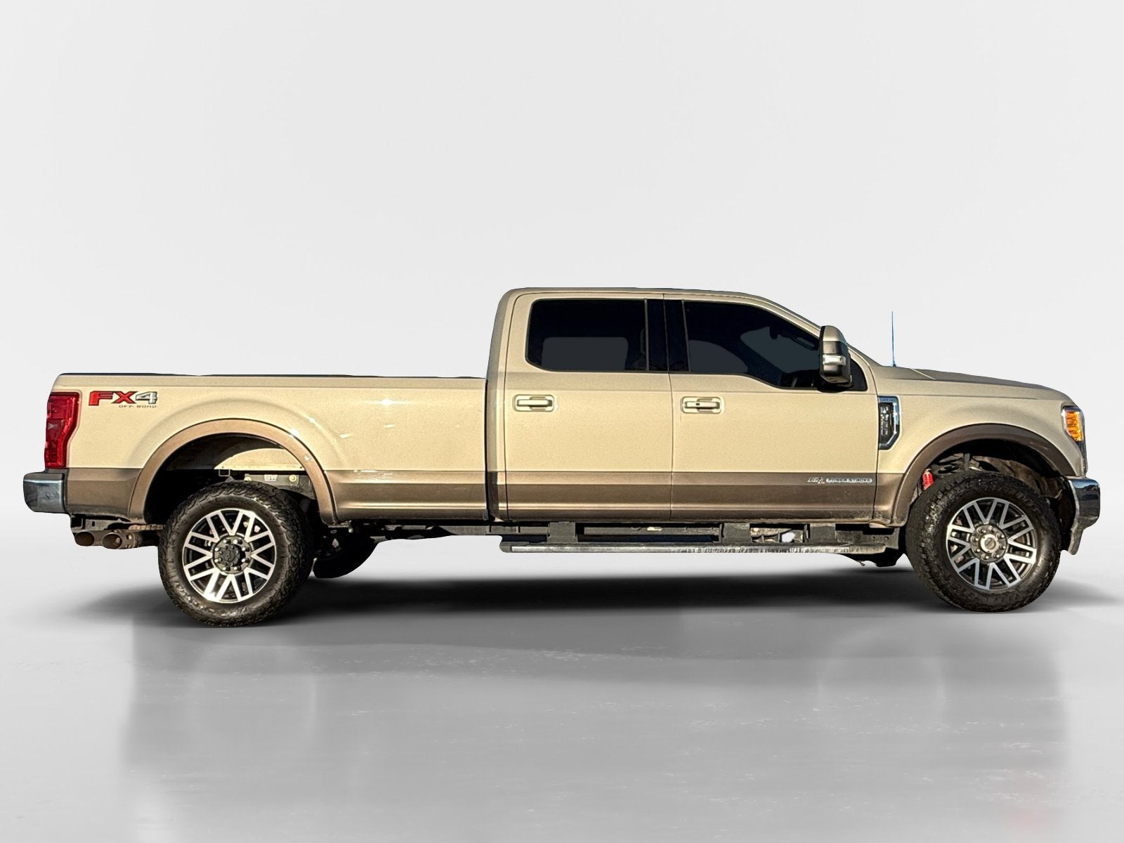 2017 Ford F-350SD Lariat