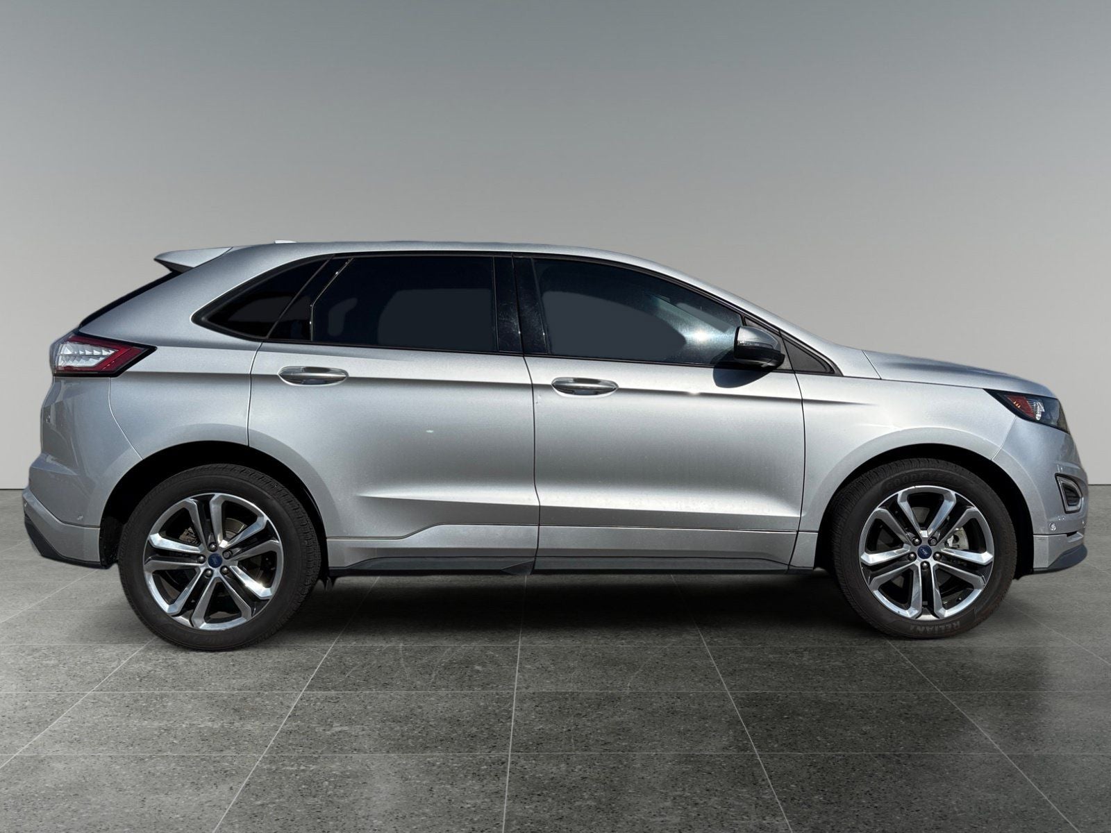 2018 Ford Edge Sport