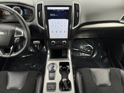 2022 Ford Edge ST