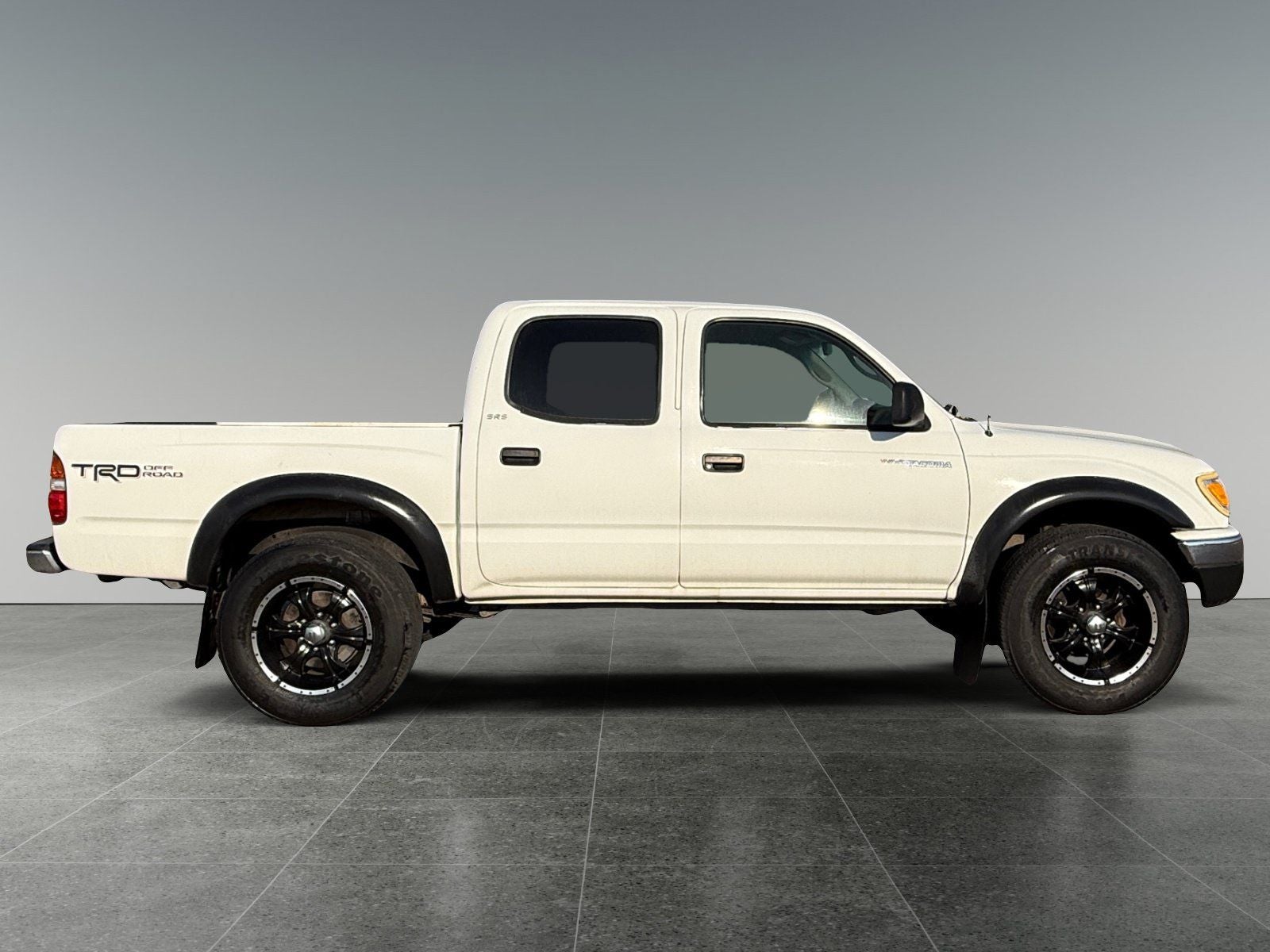 2004 Toyota Tacoma Base V6