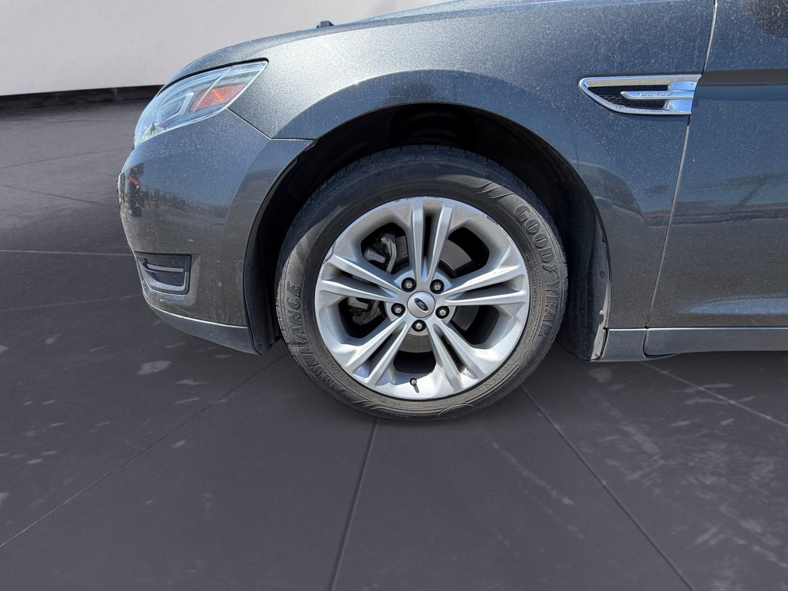 2016 Ford Taurus SEL