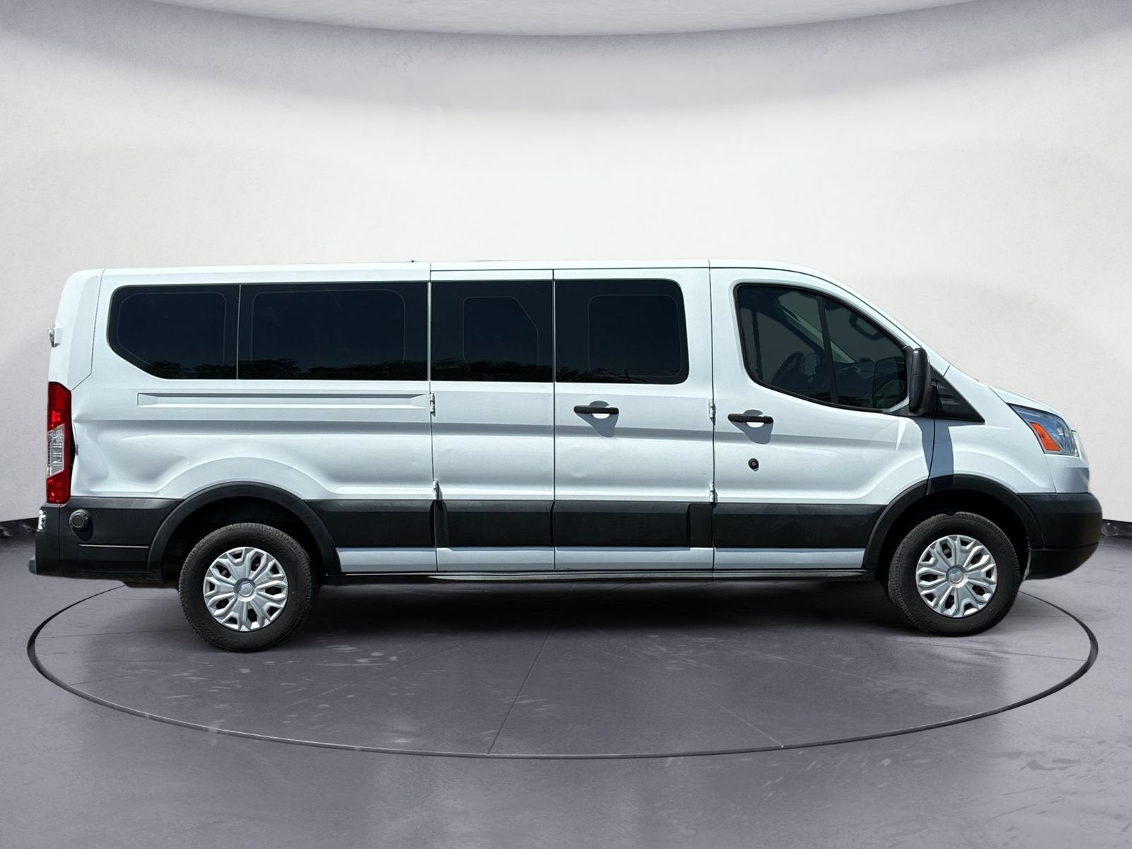 2019 Ford Transit Passenger Wagon XL