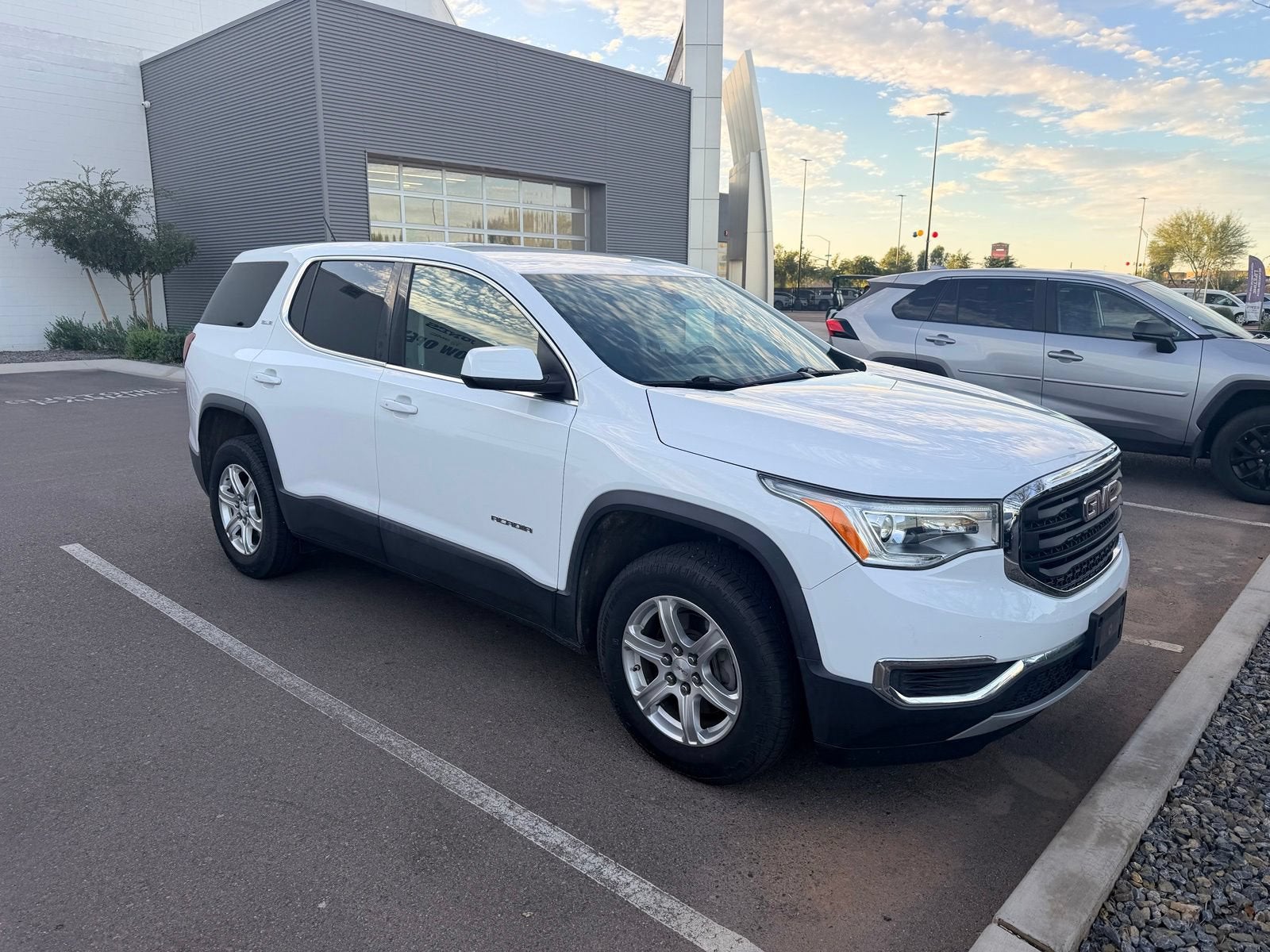 2018 GMC Acadia SLE