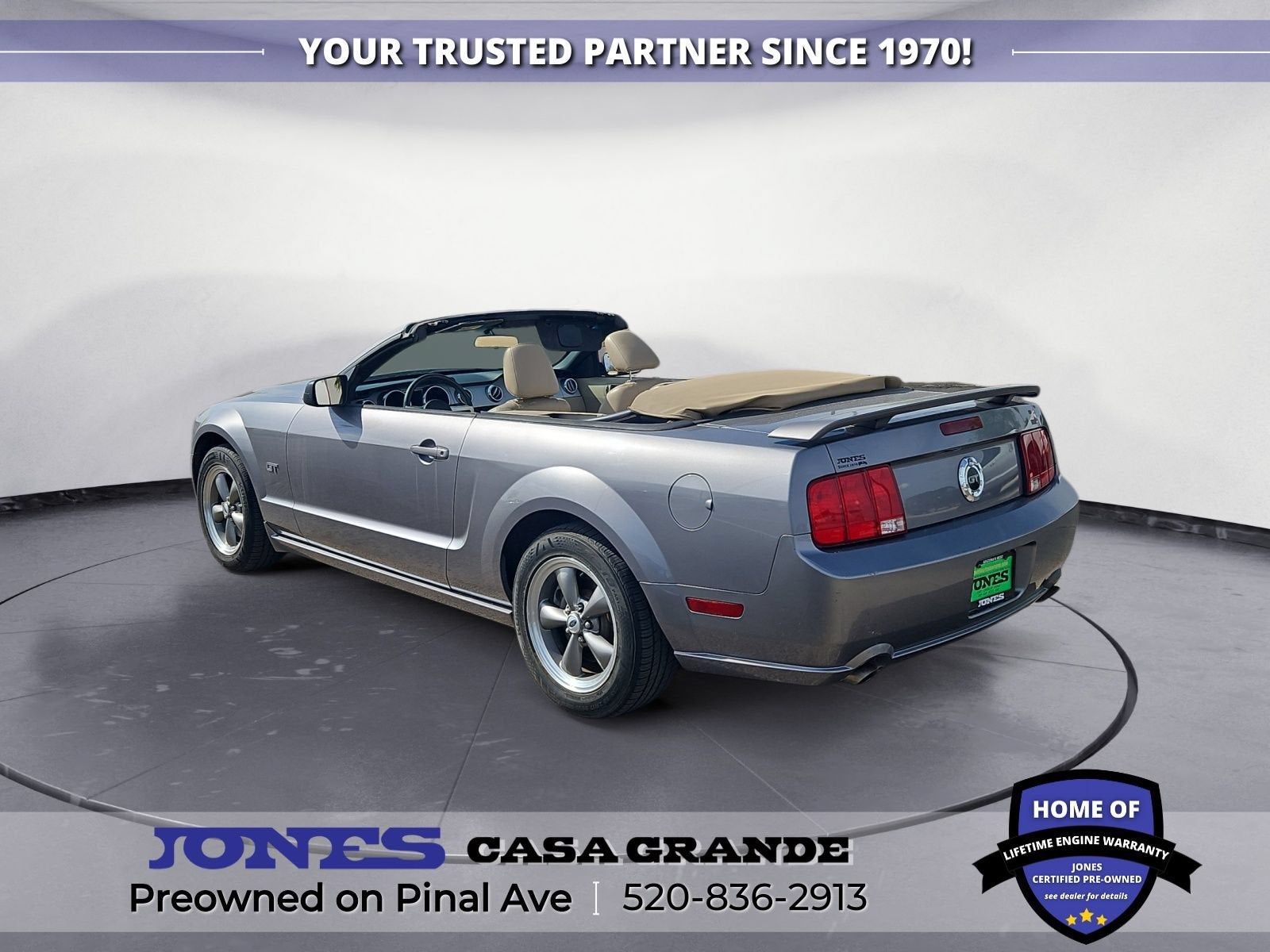 2006 Ford Mustang GT Deluxe