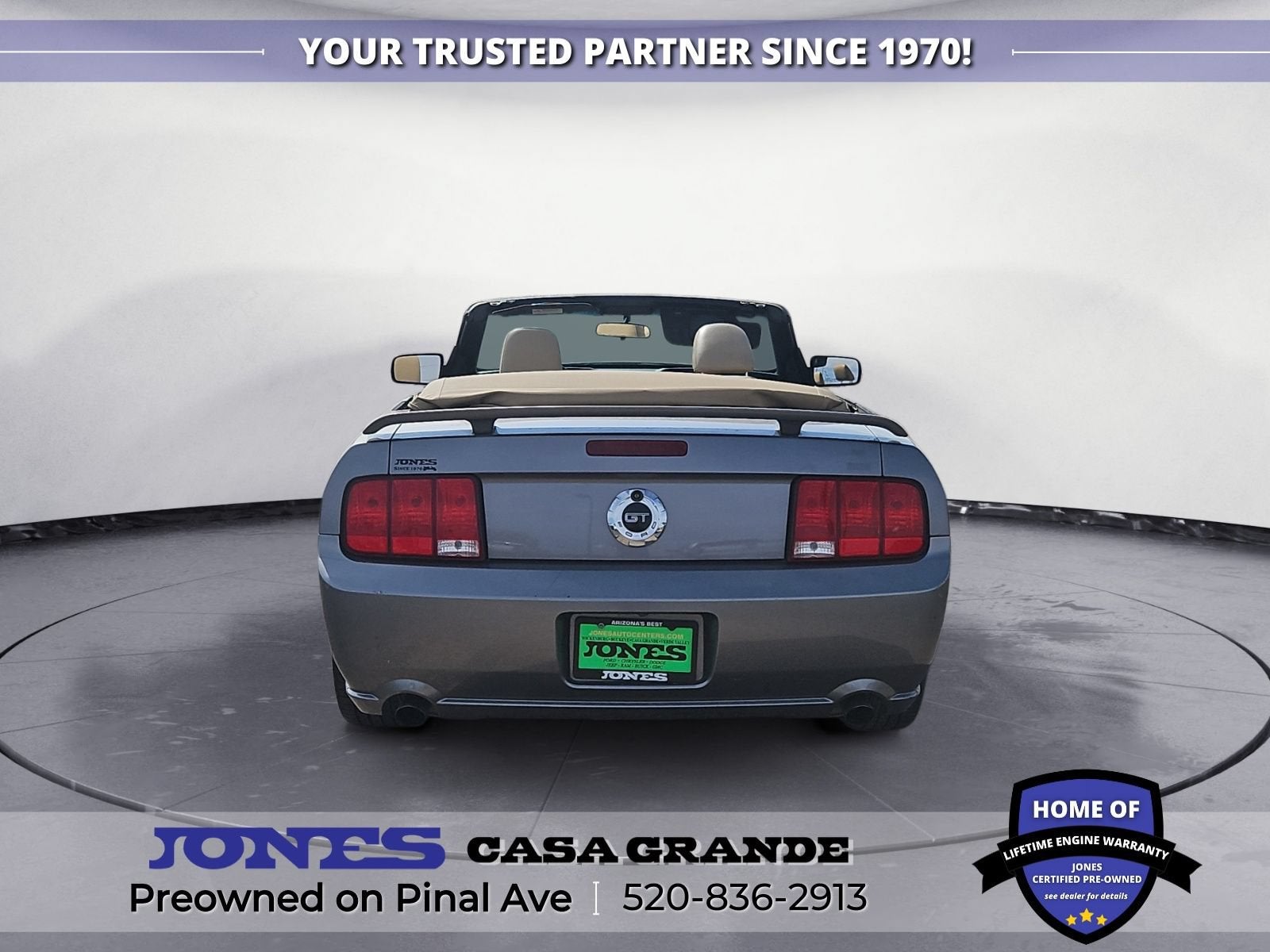 2006 Ford Mustang GT Deluxe
