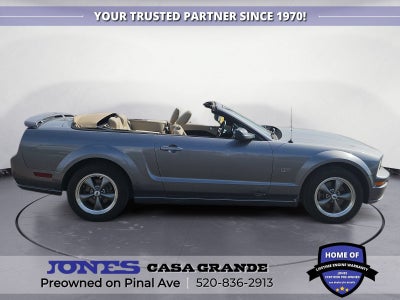 2006 Ford Mustang GT Deluxe