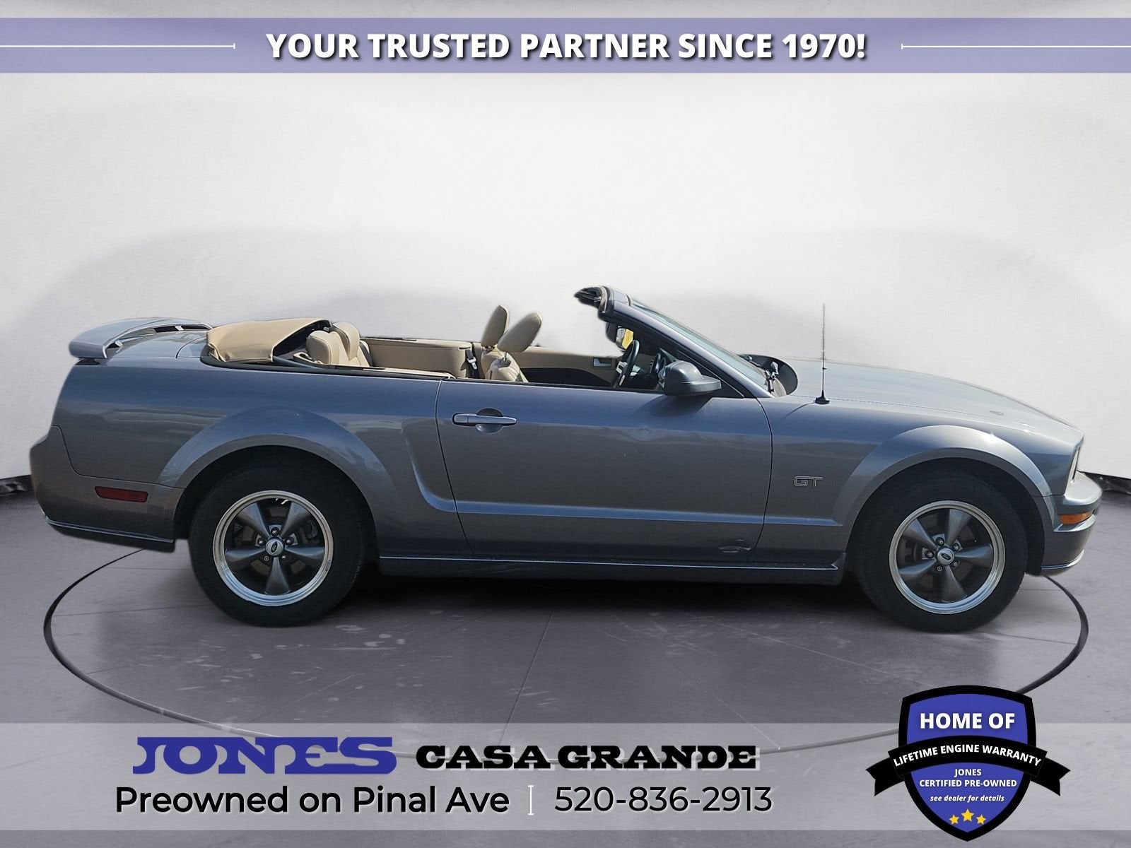 2006 Ford Mustang GT Deluxe
