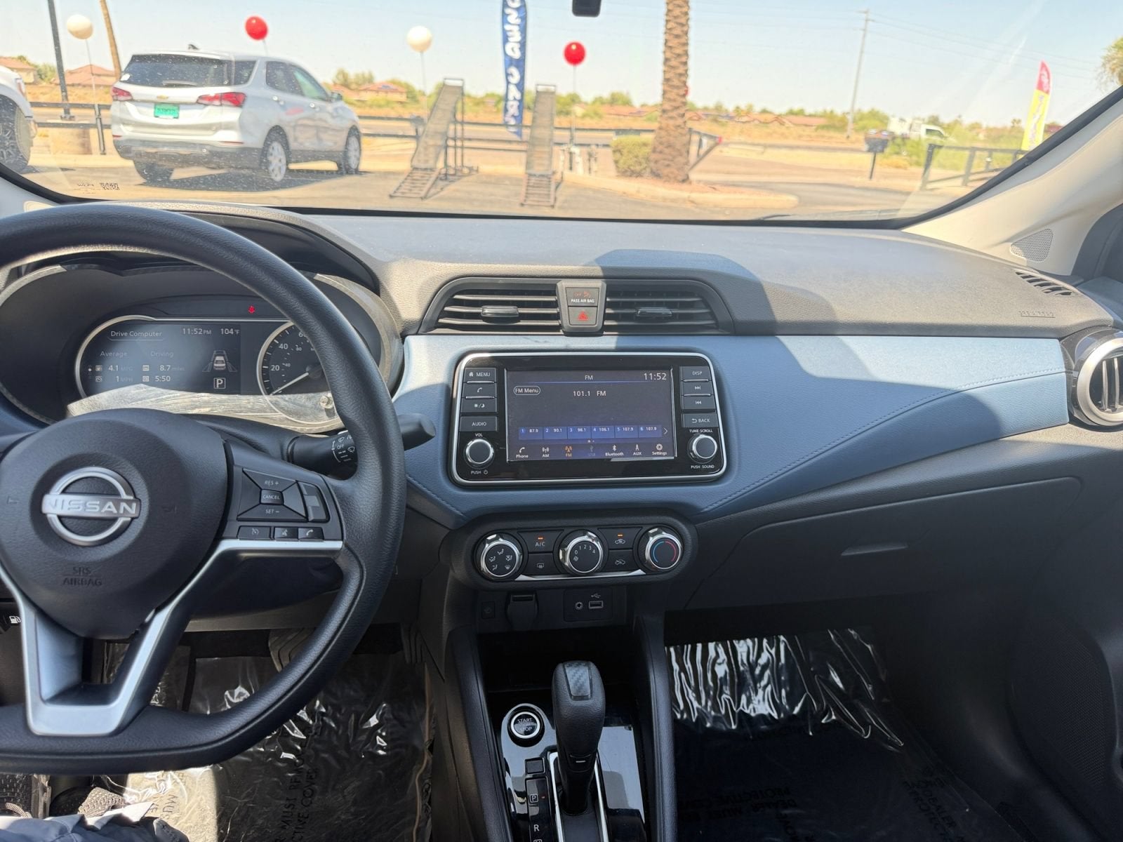 2025 Nissan Versa SV