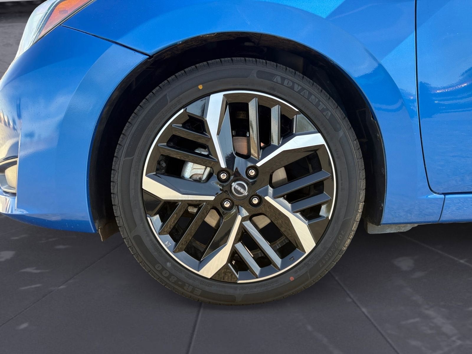 2024 Nissan Versa SR