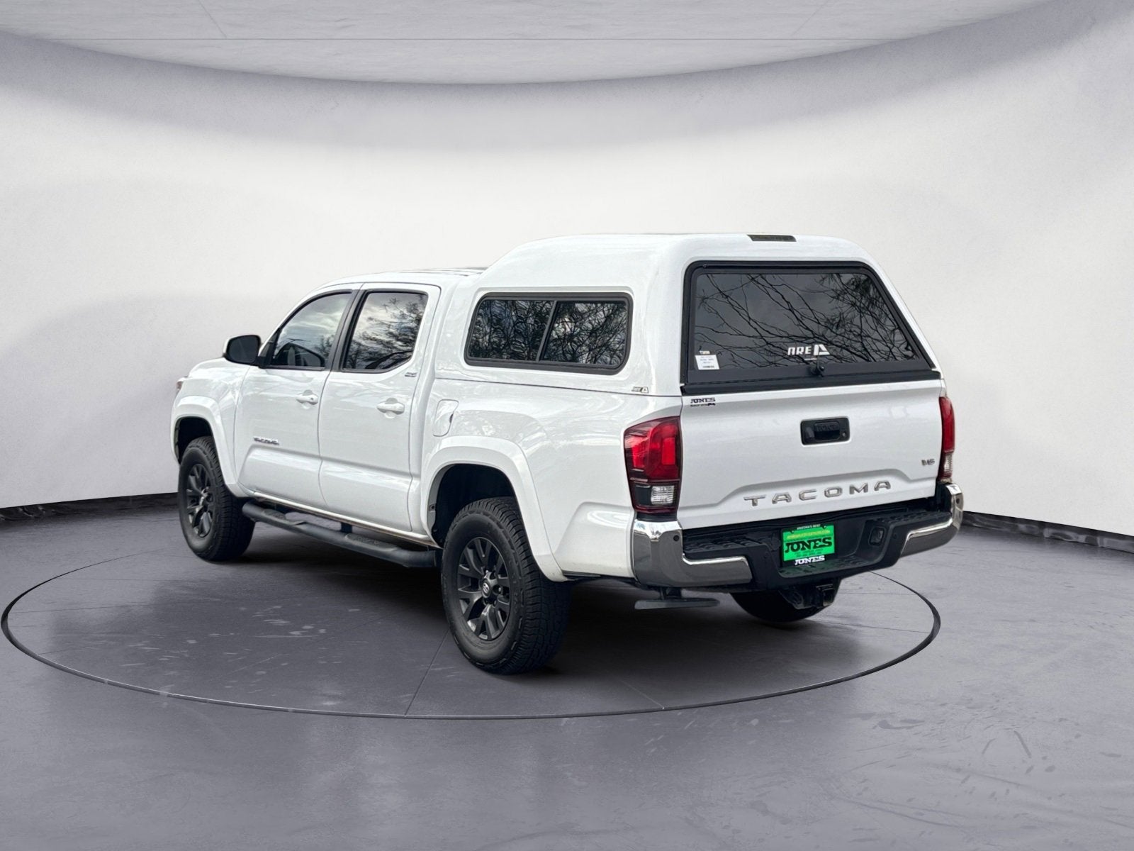 2022 Toyota Tacoma 2WD SR5