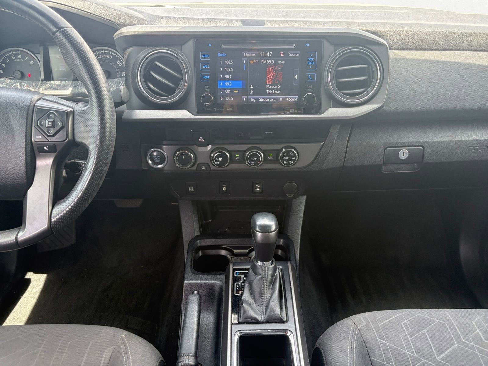 2017 Toyota Tacoma SR5