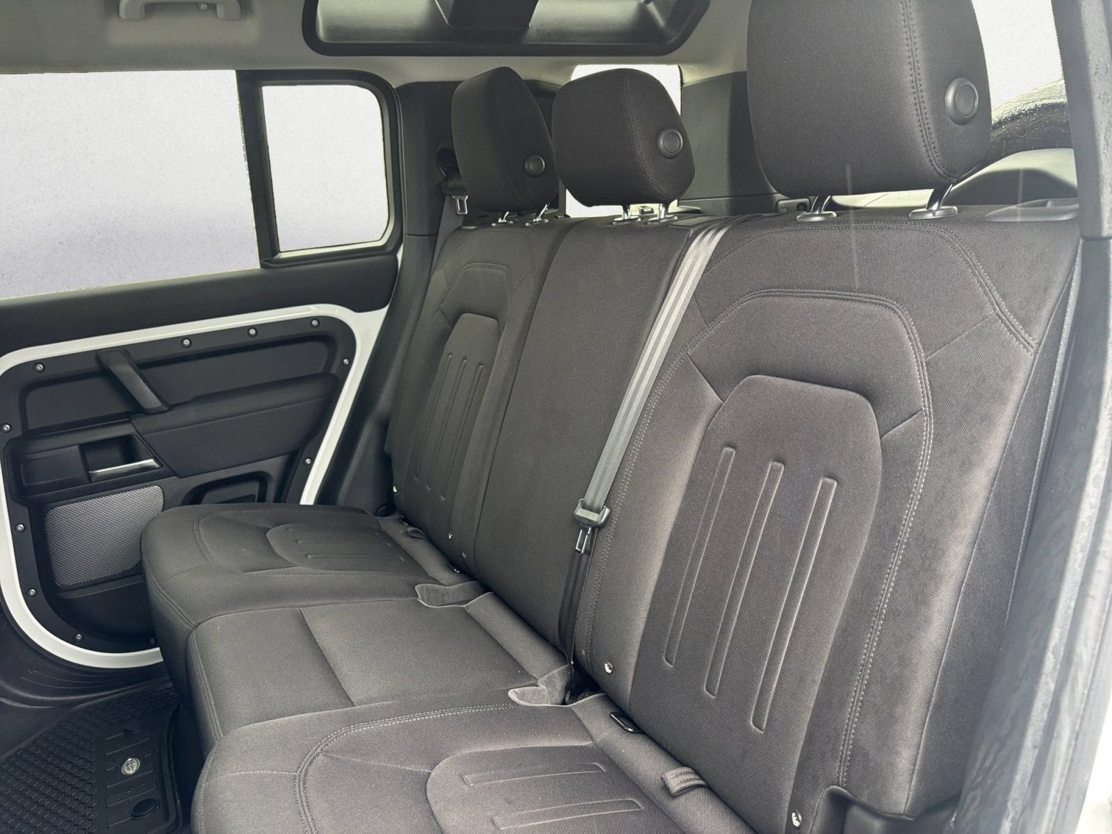 2021 Land Rover Defender STD