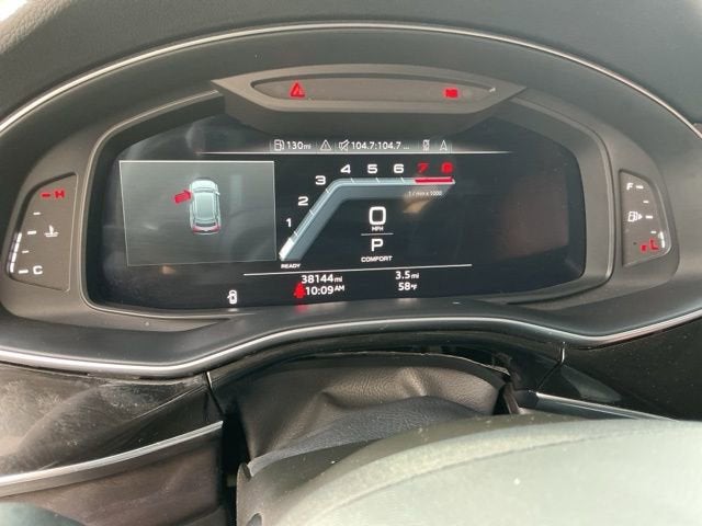 2022 Audi Q8 Premium Plus