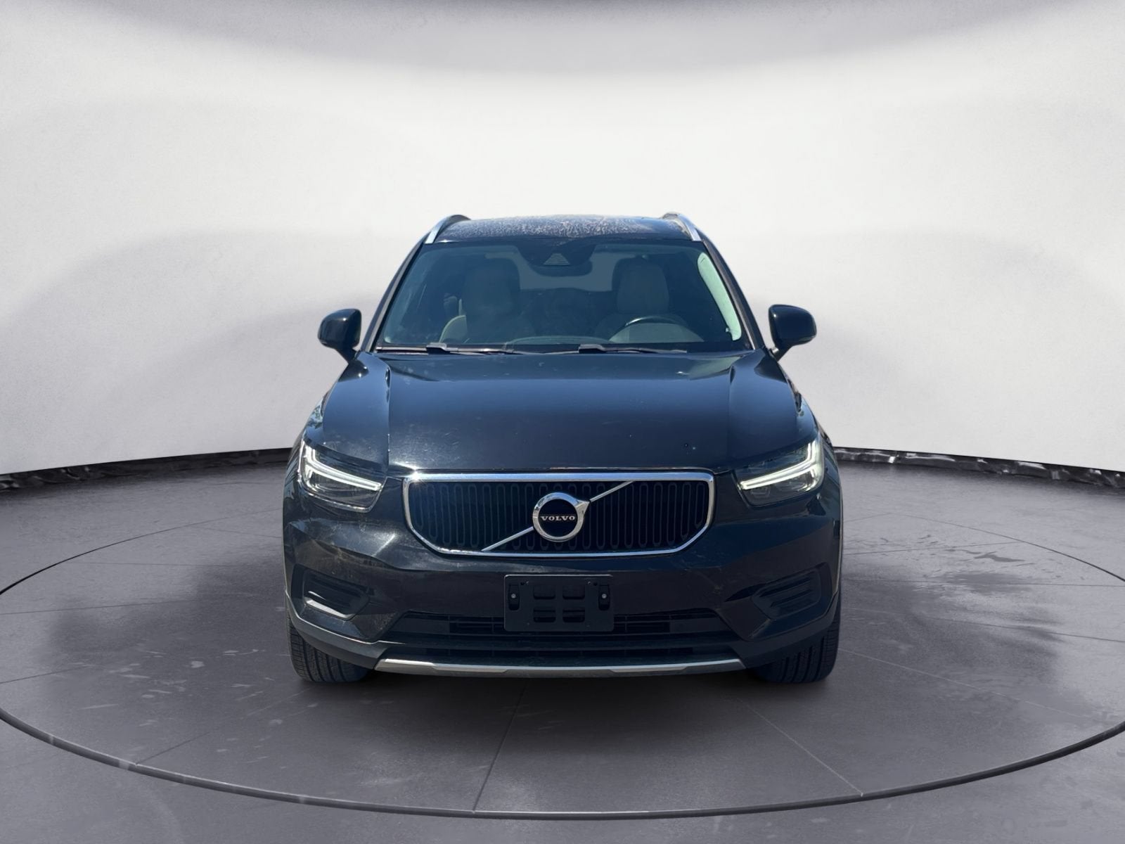 2020 Volvo XC40 Momentum
