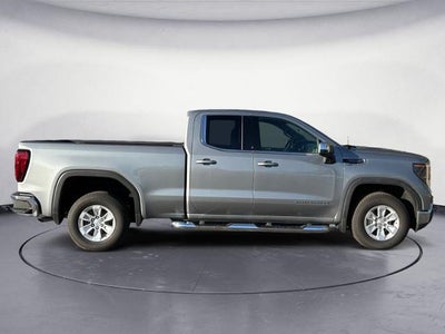 2025 GMC Sierra 1500 SLE