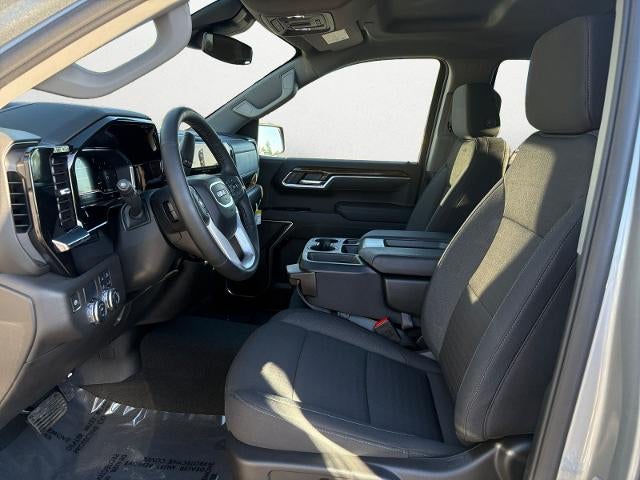 2025 GMC Sierra 1500 SLE