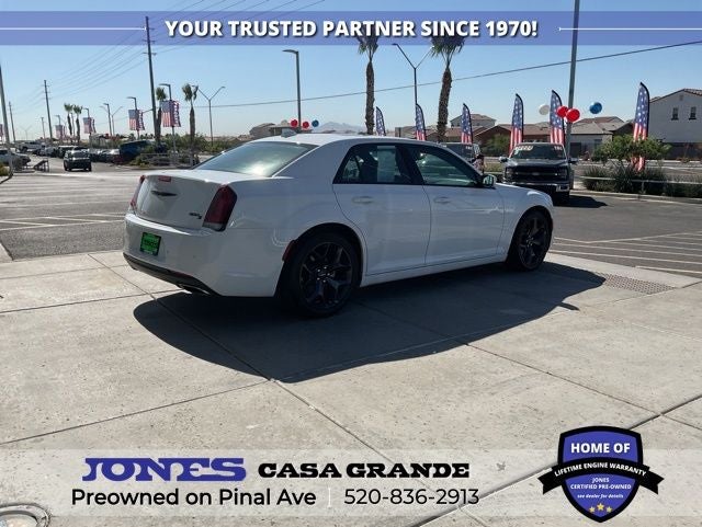 2023 Chrysler 300 S