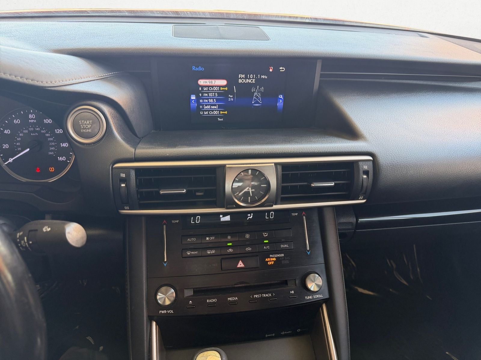 2017 Lexus IS 200t
