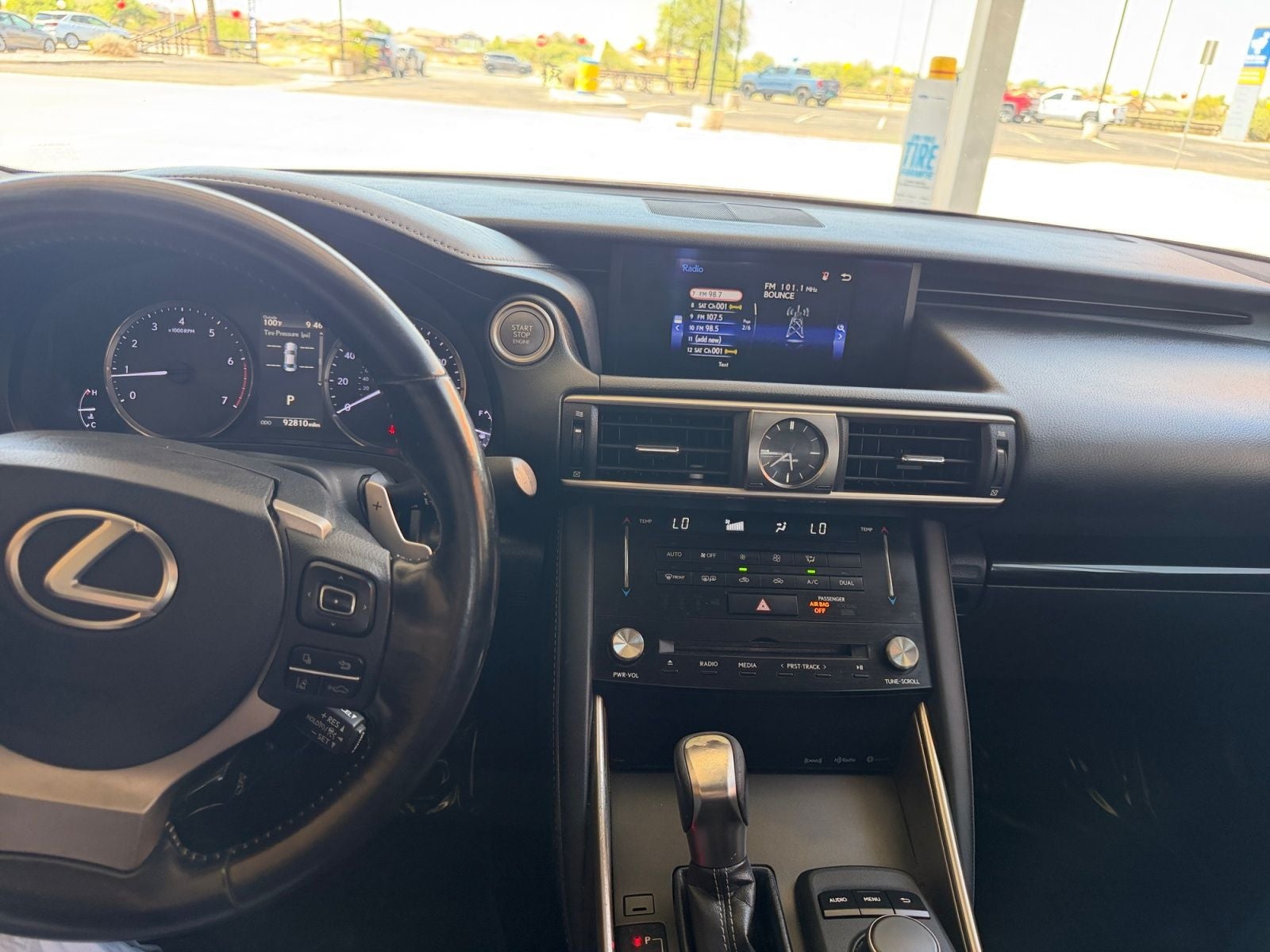 2017 Lexus IS 200t