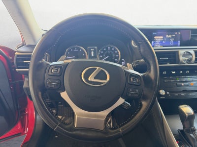2017 Lexus IS 200t