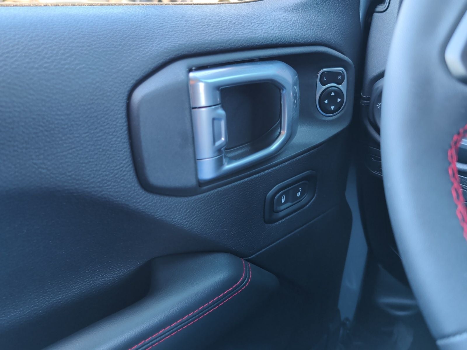 2024 Jeep Wrangler 2-Door Recon 4x4