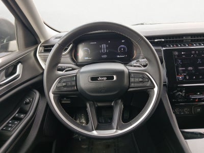 2024 Jeep Grand Cherokee Laredo 4x4