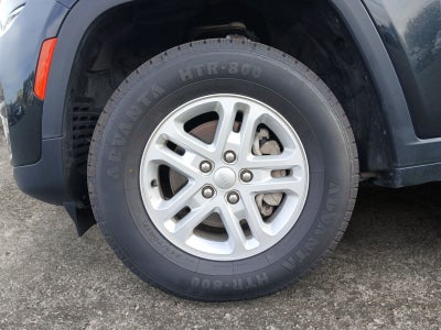 2024 Jeep Grand Cherokee Laredo 4x4