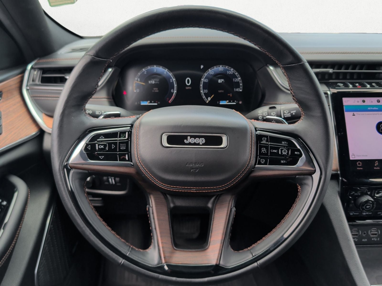 2023 Jeep Grand Cherokee L Summit 4x4