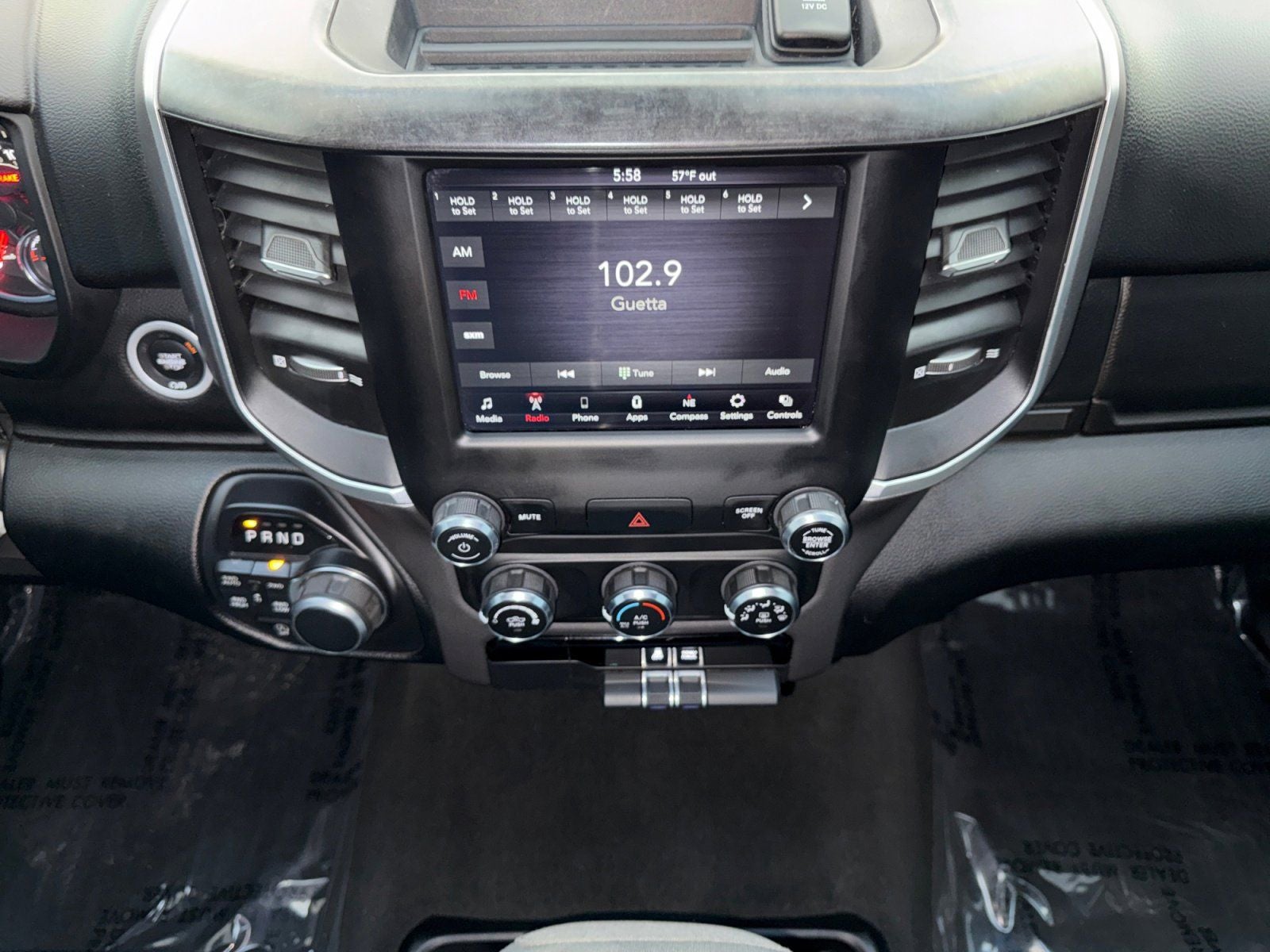 2021 RAM 1500 Big Horn Quad Cab 4x4 6'4' Box
