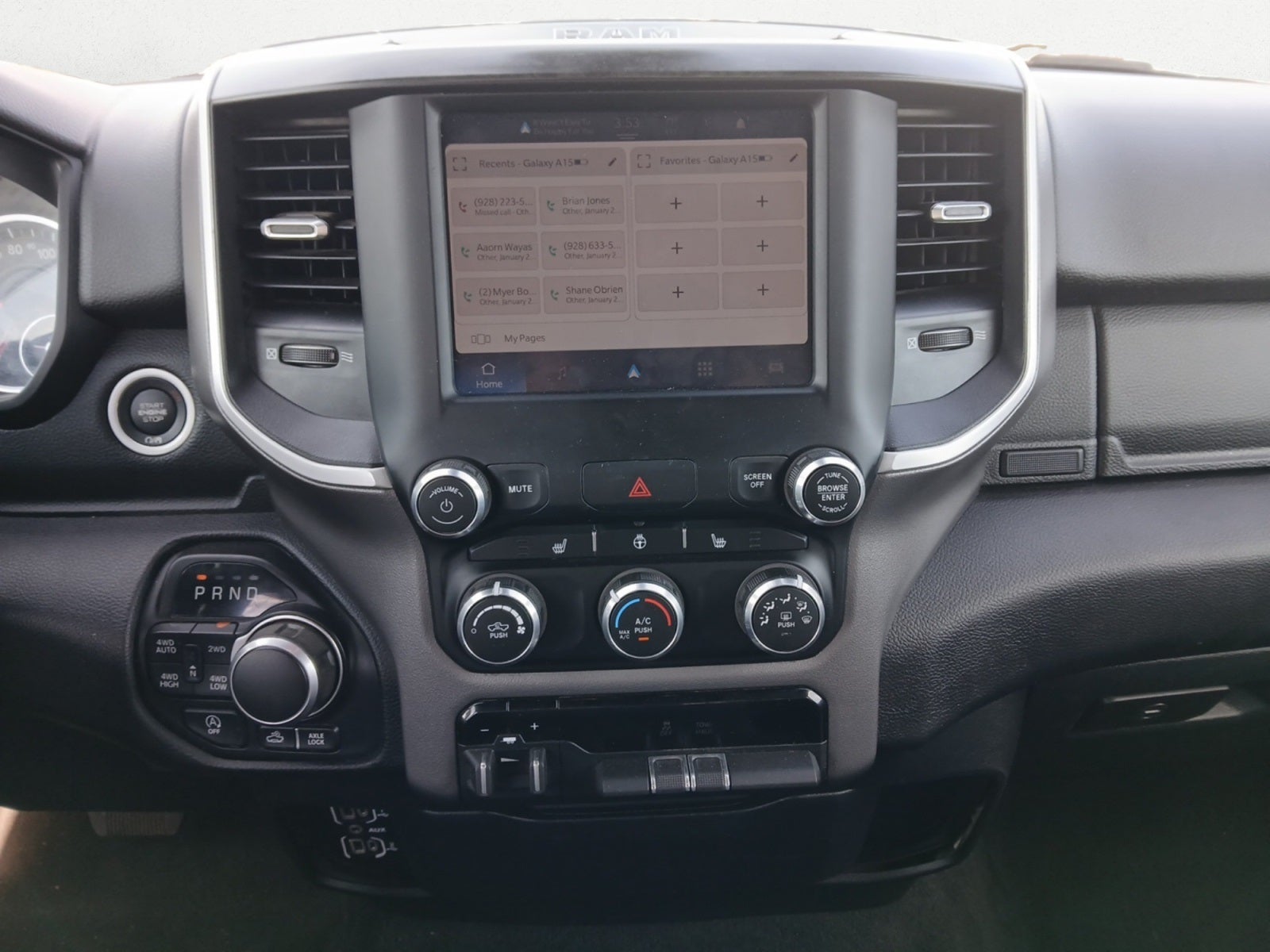 2023 RAM 1500 Big Horn Crew Cab 4x4 5'7' Box