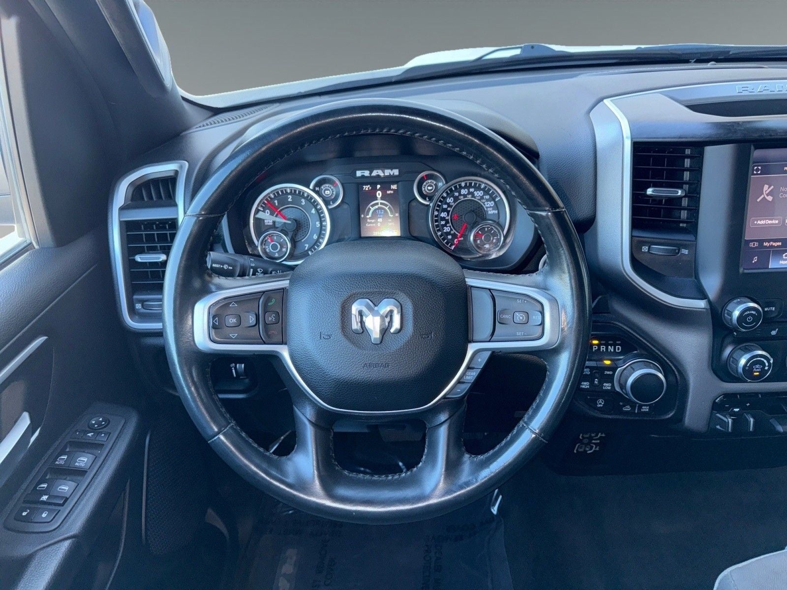 2023 RAM 1500 Big Horn Crew Cab 4x4 5'7' Box