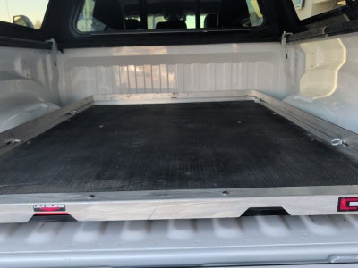 2024 RAM 1500 Laramie Crew Cab 4x4 5'7' Box
