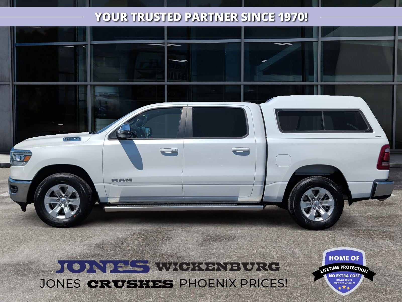 2024 RAM 1500 Laramie Crew Cab 4x4 5'7' Box