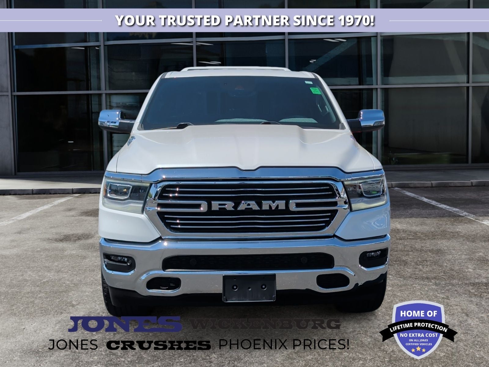 2024 RAM 1500 Laramie Crew Cab 4x4 5'7' Box