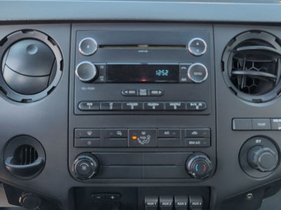 2014 Ford F-550 Chassis XL