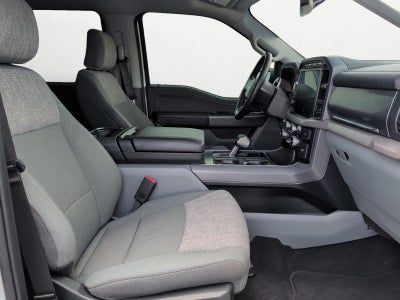 2023 Ford F-150 Lightning XLT