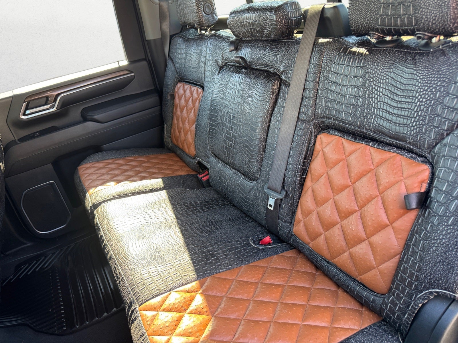 2024 Chevrolet Silverado 3500HD 4WD Crew Cab Long Bed LT