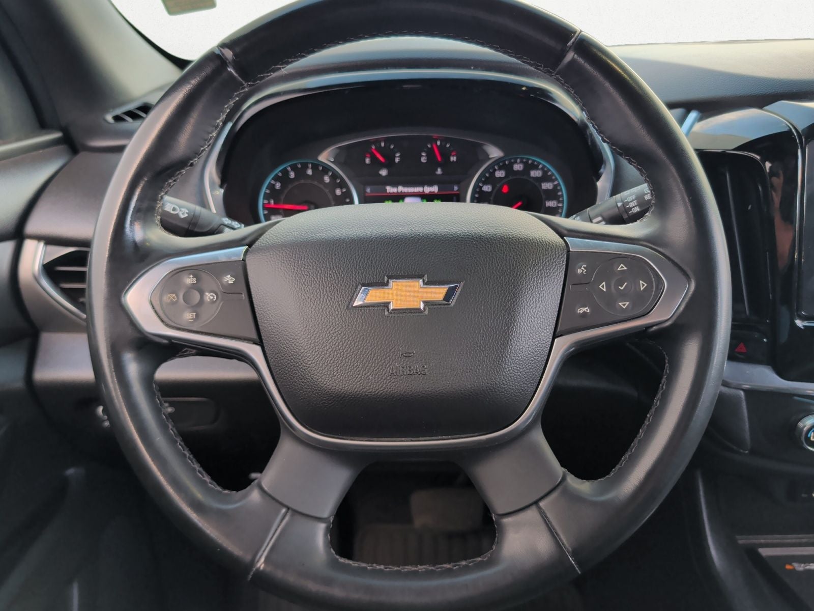 2023 Chevrolet Traverse FWD LT Cloth