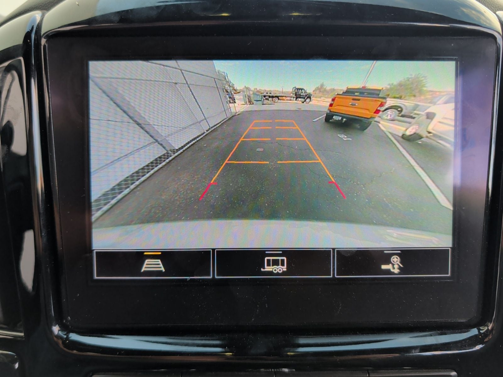 2023 Chevrolet Traverse FWD LT Cloth