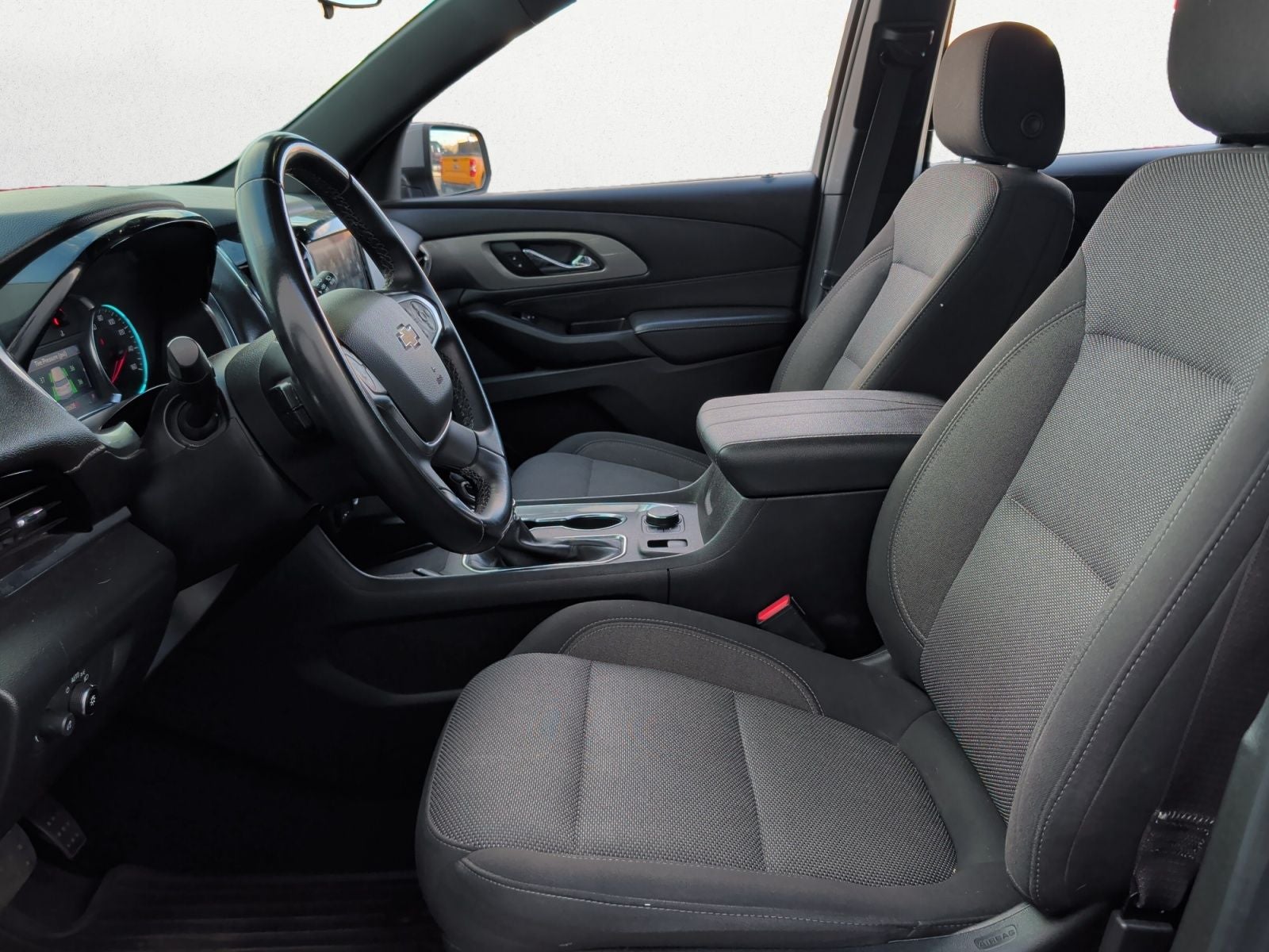 2023 Chevrolet Traverse FWD LT Cloth