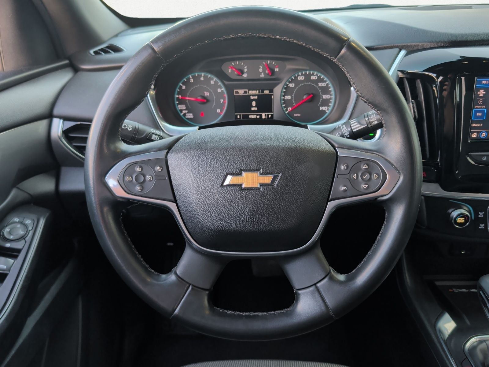 2023 Chevrolet Traverse FWD LT Cloth