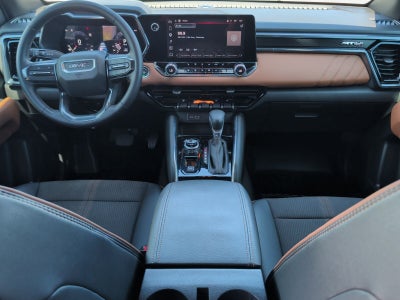 2025 GMC Canyon 4WD AT4