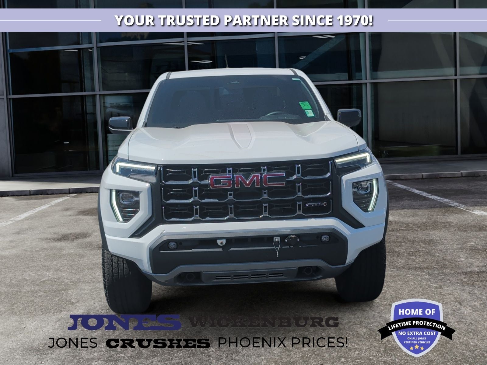 2025 GMC Canyon 4WD AT4