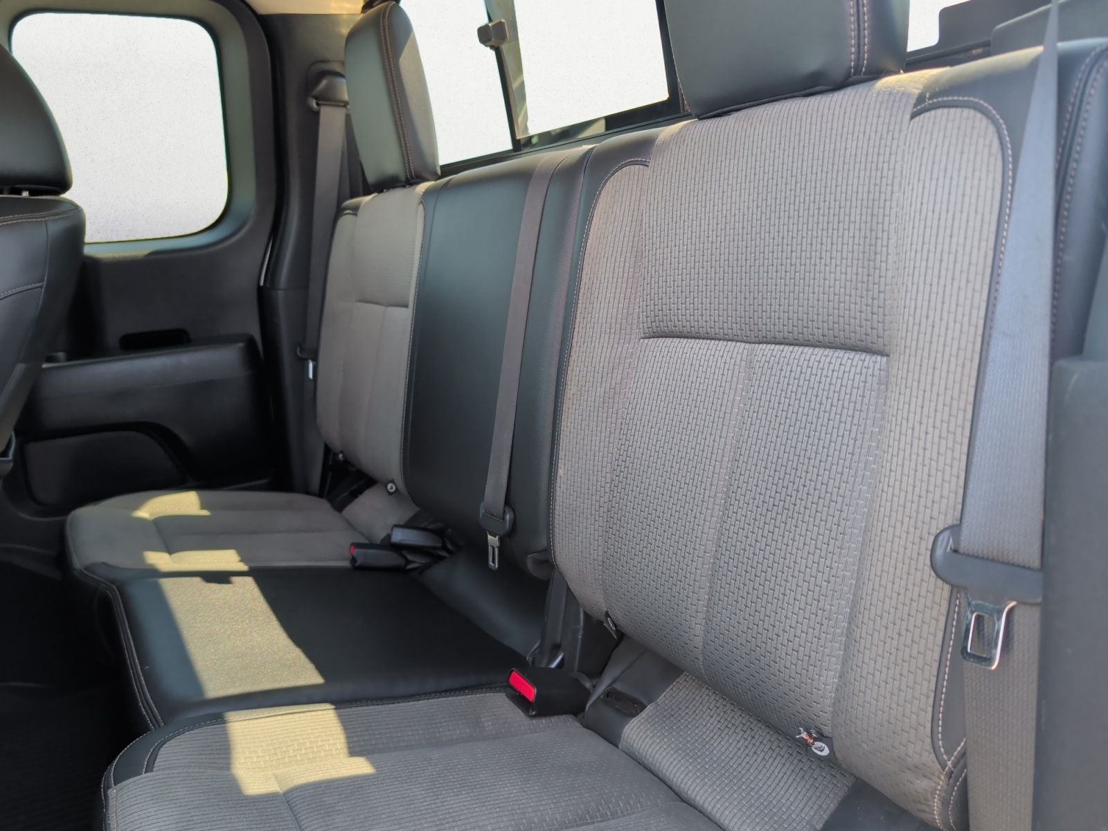 2021 Nissan TITAN King Cab S 4x4