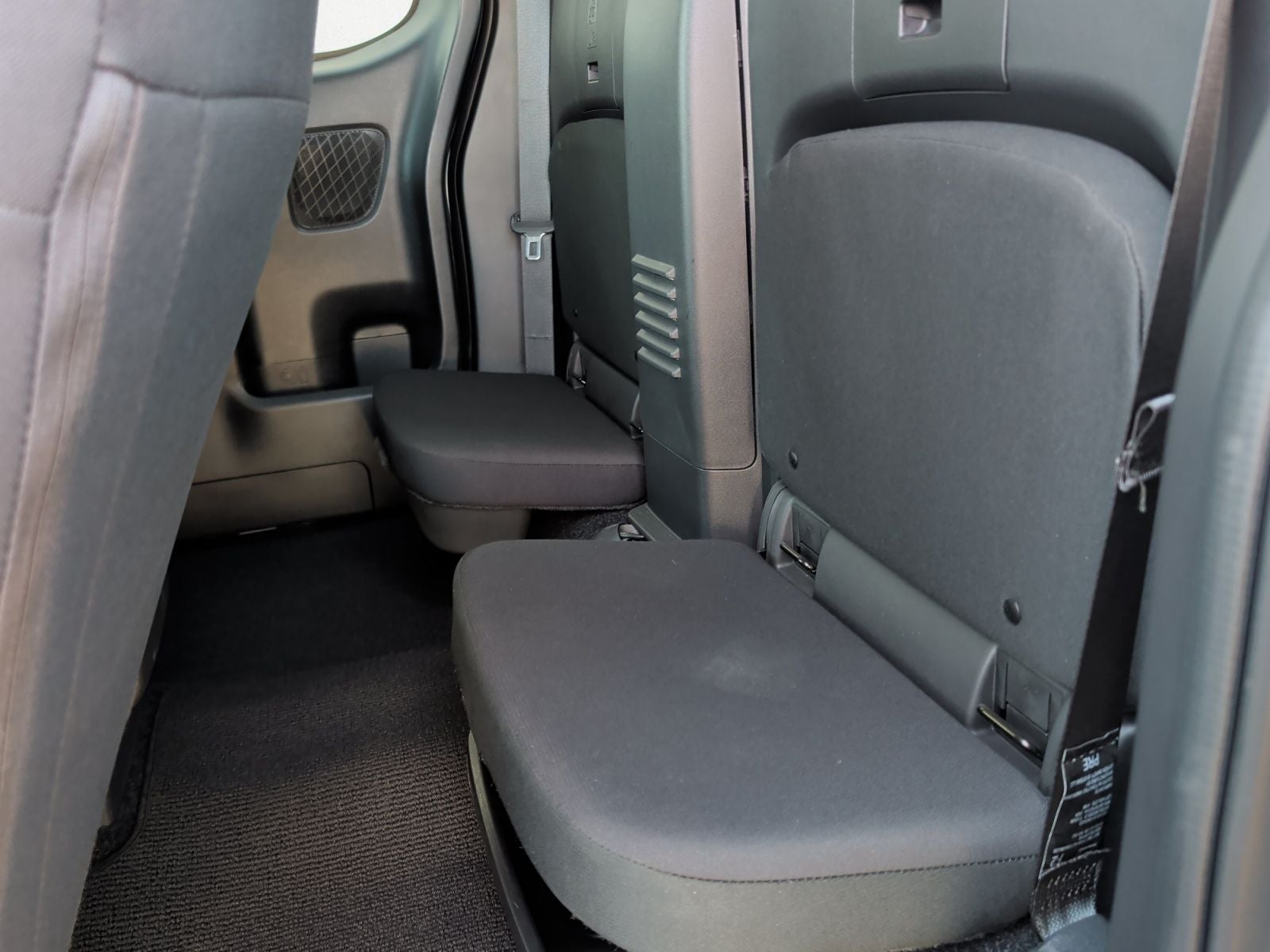 2024 Nissan Frontier King Cab S 4x4