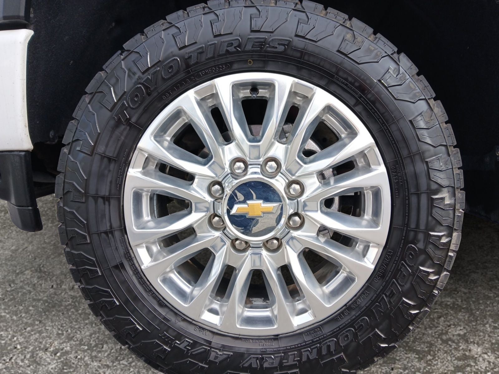 2022 Chevrolet Silverado 3500HD 4WD Crew Cab Standard Bed High Country