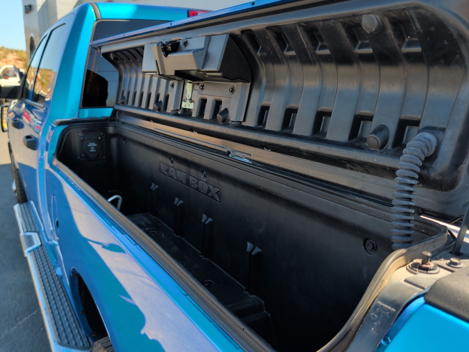 2021 RAM 3500 Tradesman Crew Cab 4x4 6'4' Box