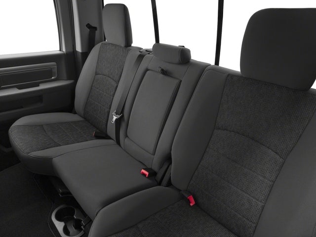 2017 RAM 3500 Big Horn Crew Cab 4x2 8' Box