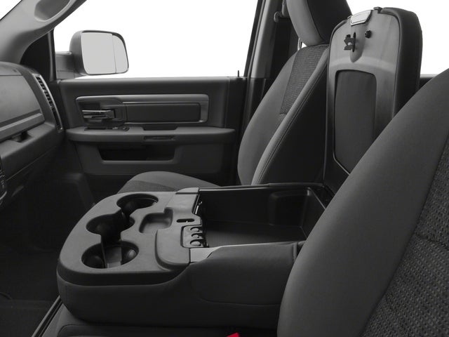 2017 RAM 3500 Big Horn Crew Cab 4x2 8' Box